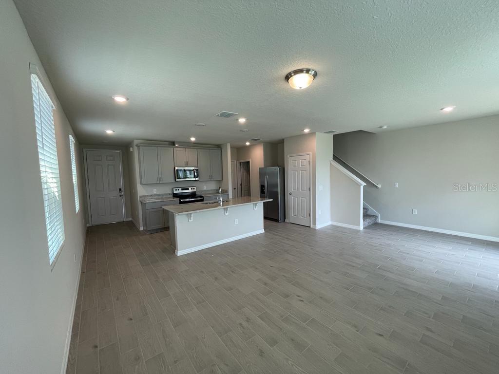 407 LEGACY LOOP, DAVENPORT, FL — photo 8