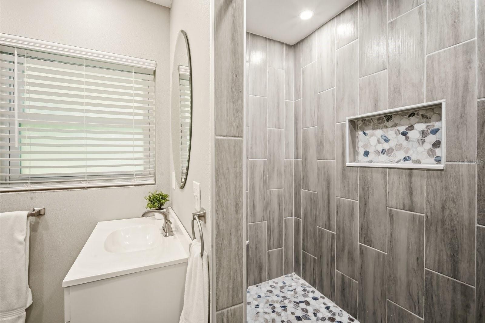 206 75TH ST, HOLMES BEACH, FL — photo 15
