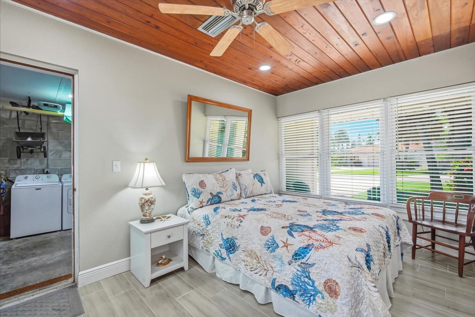 206 75TH ST, HOLMES BEACH, FL — photo 17