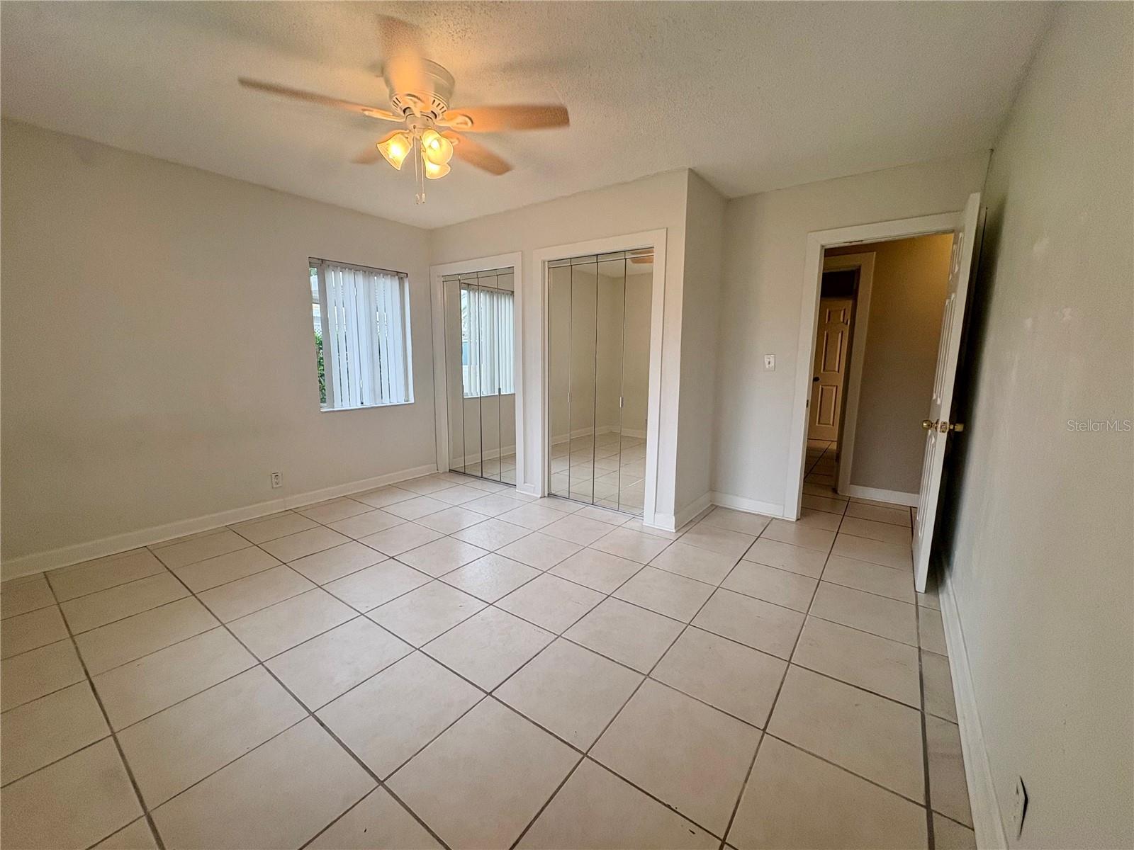360 72ND AVE, ST PETERSBURG, FL — photo 16