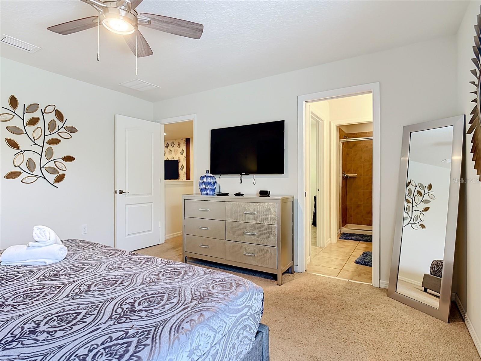 8899 GENEVE CT, KISSIMMEE, FL — photo 11