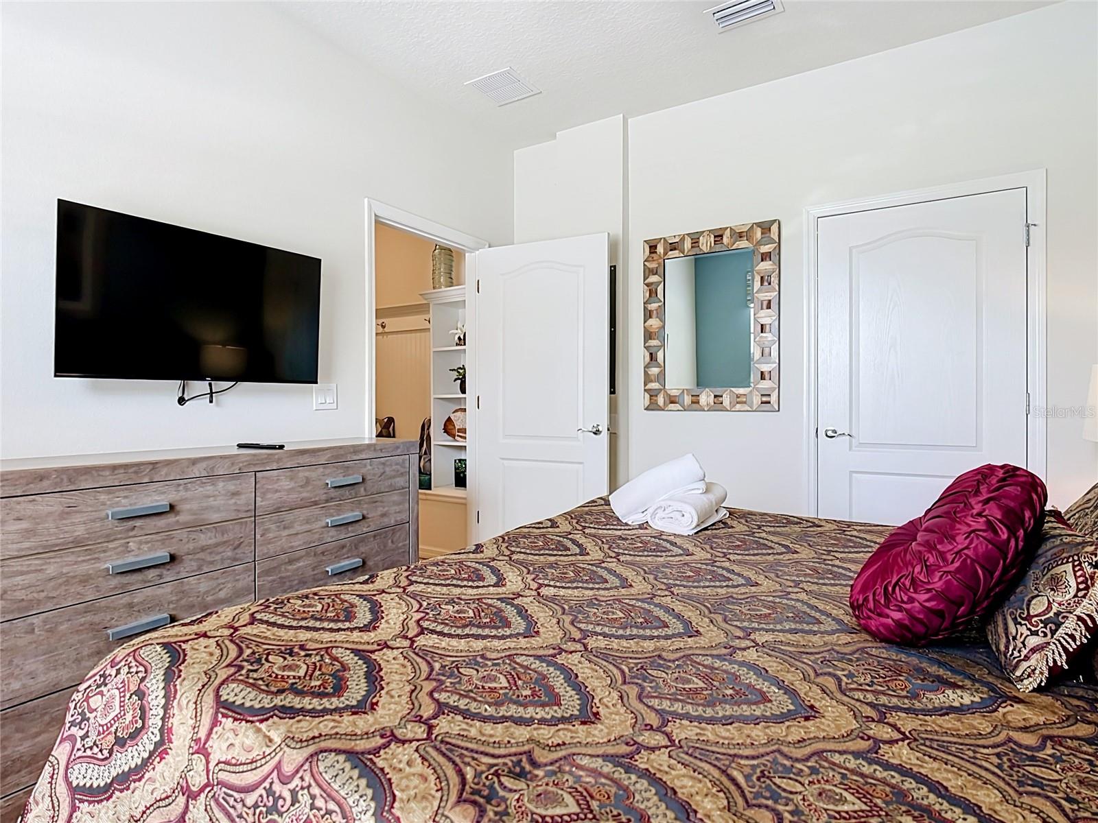 8899 GENEVE CT, KISSIMMEE, FL — photo 18