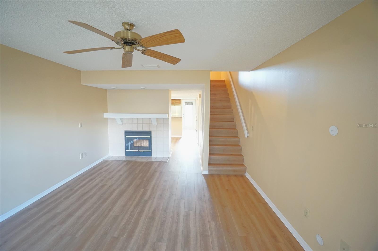 2263 FLETCHERS POINT CIR, TAMPA, FL — photo 9