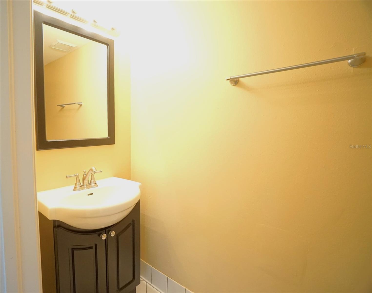 2263 FLETCHERS POINT CIR, TAMPA, FL — photo 13