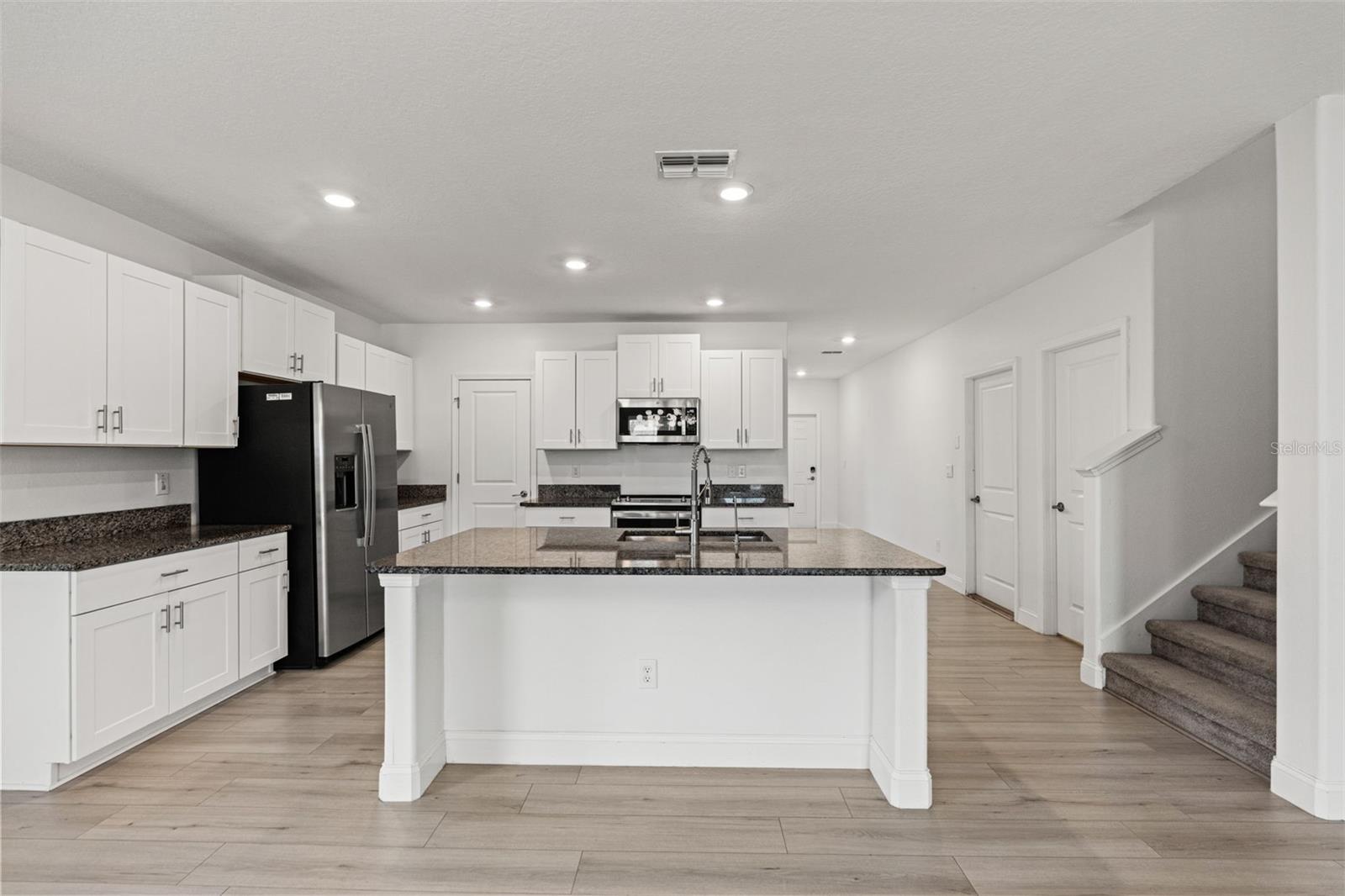 9663 BRANCHING SHIP TRCE, WESLEY CHAPEL, FL — photo 21