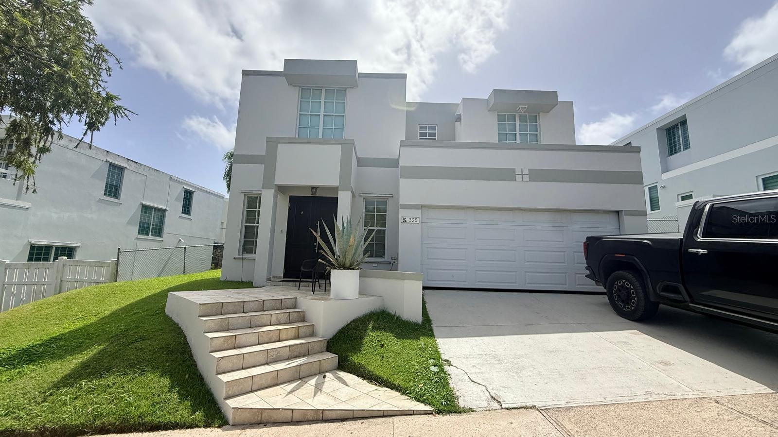 52 BULEVARD DE LOS ARBOLES, SAN JUAN, PR