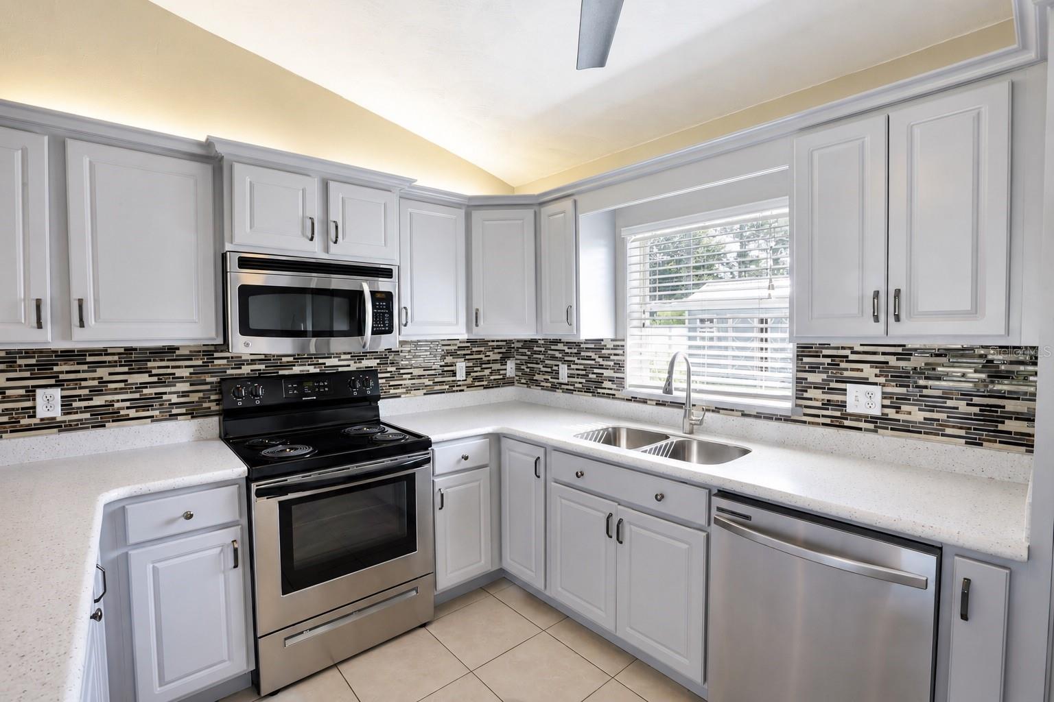 4 SEVERN CT, PALM COAST, FL — photo 5