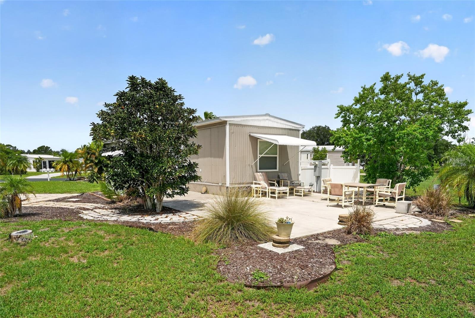 7424 WIDNESS LN, PORT CHARLOTTE, FL — photo 9