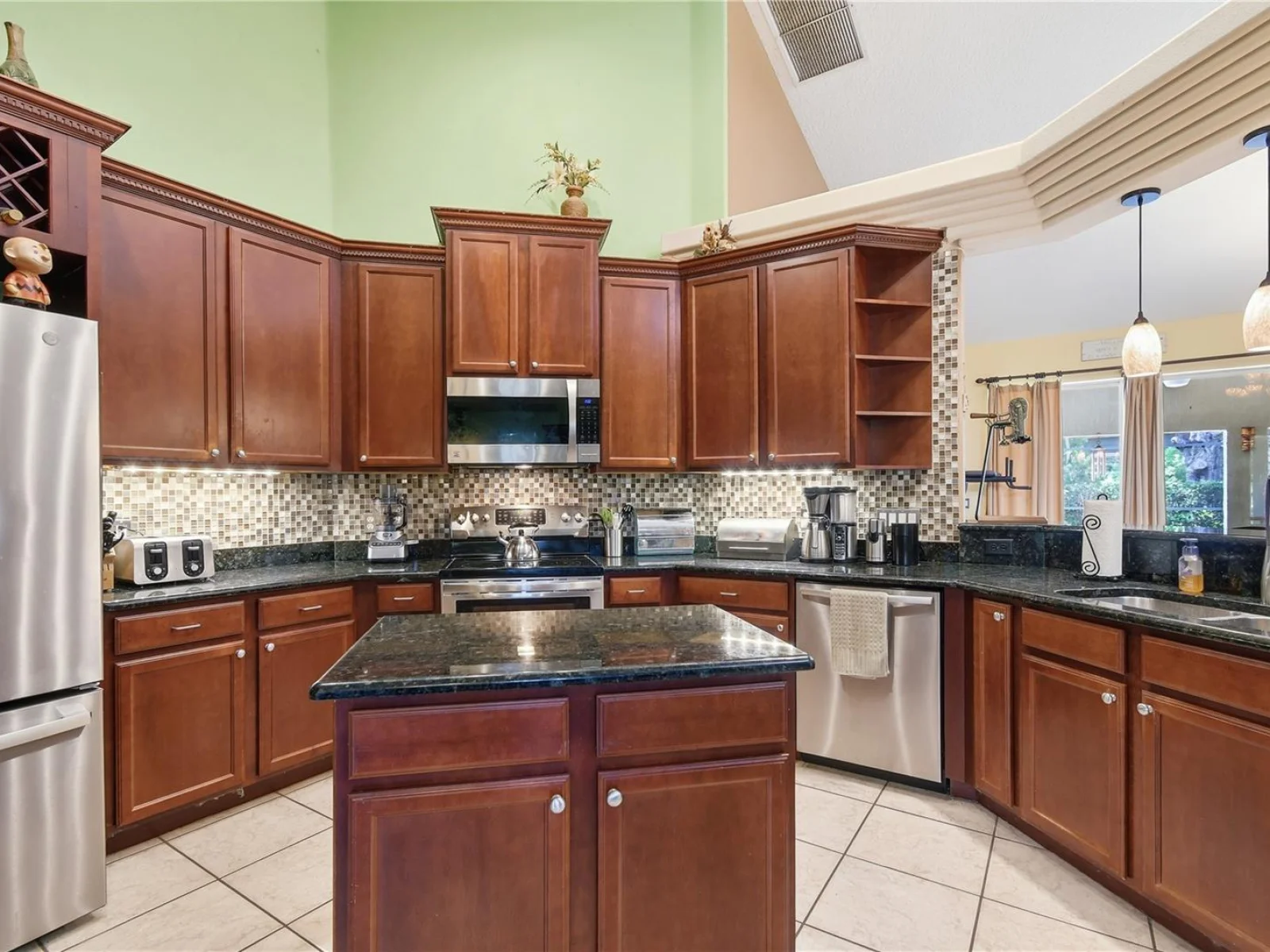 23354 OAK PRAIRIE CIR, SORRENTO, FL — photo 22