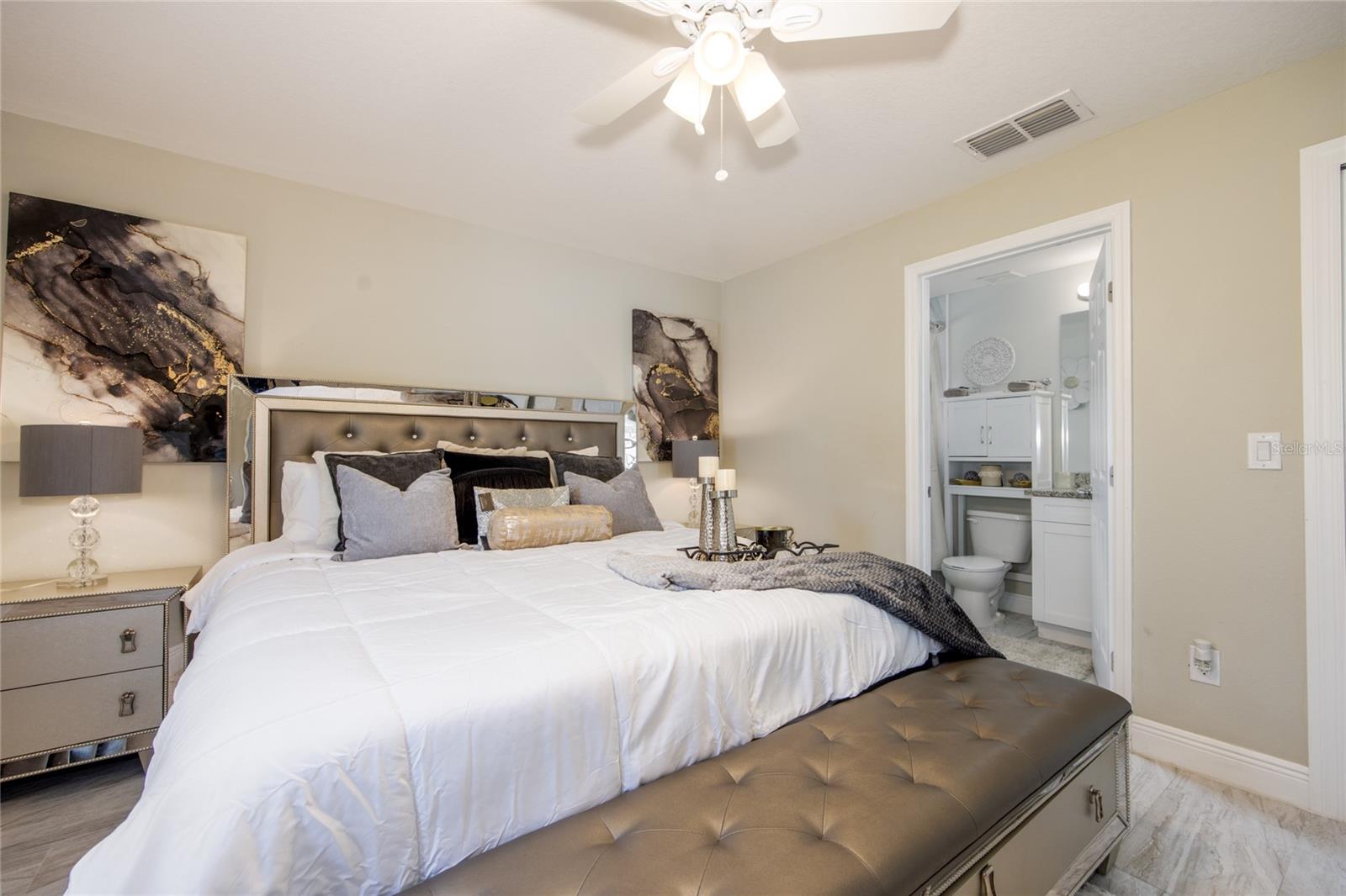 811 HOFFMAN BLVD, TAMPA, FL — photo 5