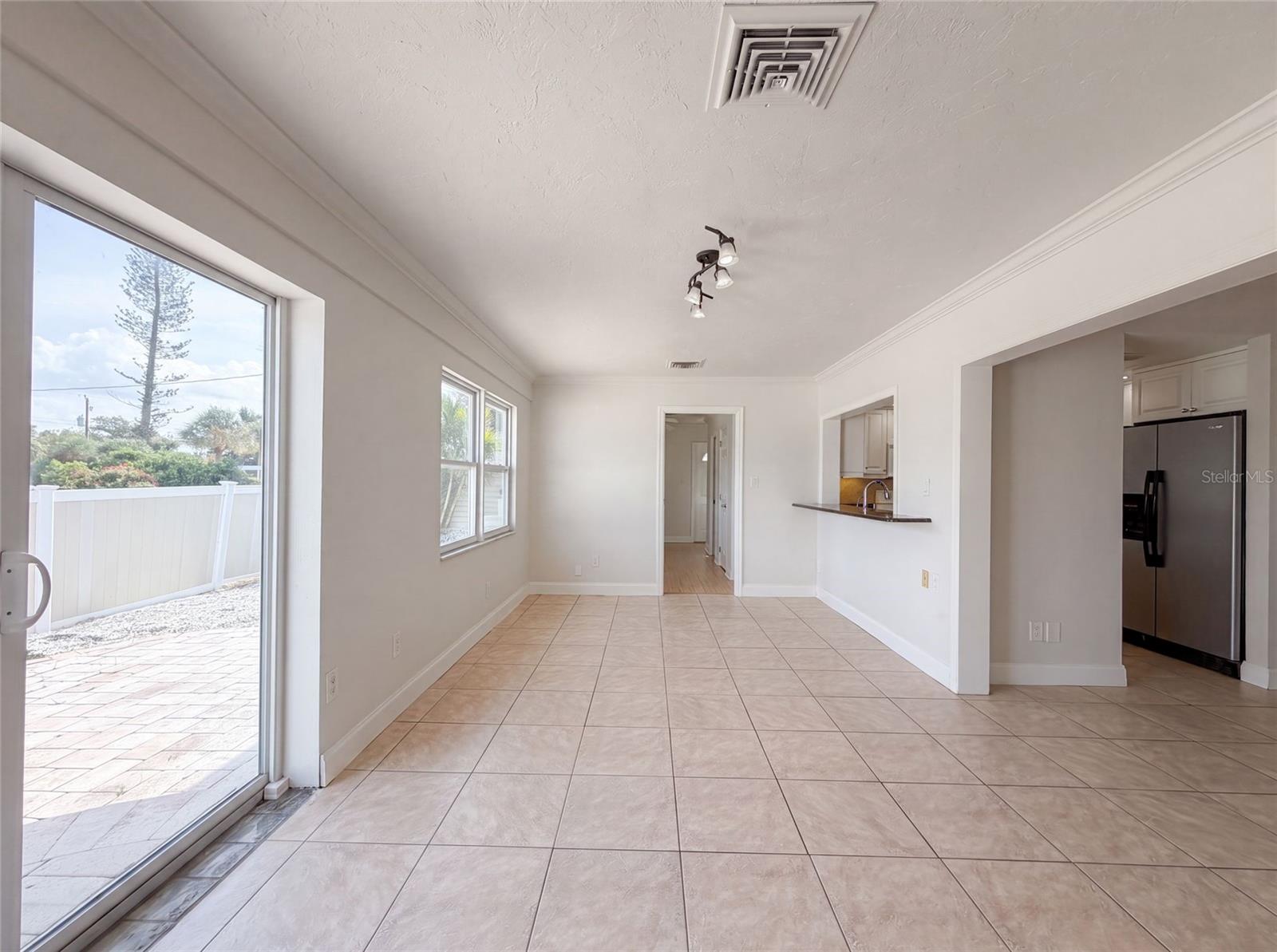 1672 JUPITER RD, VENICE, FL — photo 10