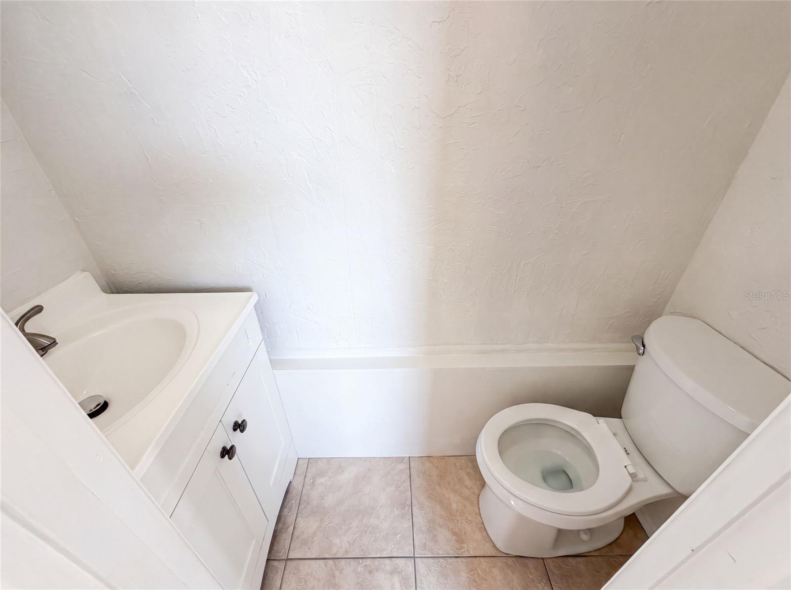 1672 JUPITER RD, VENICE, FL — photo 22