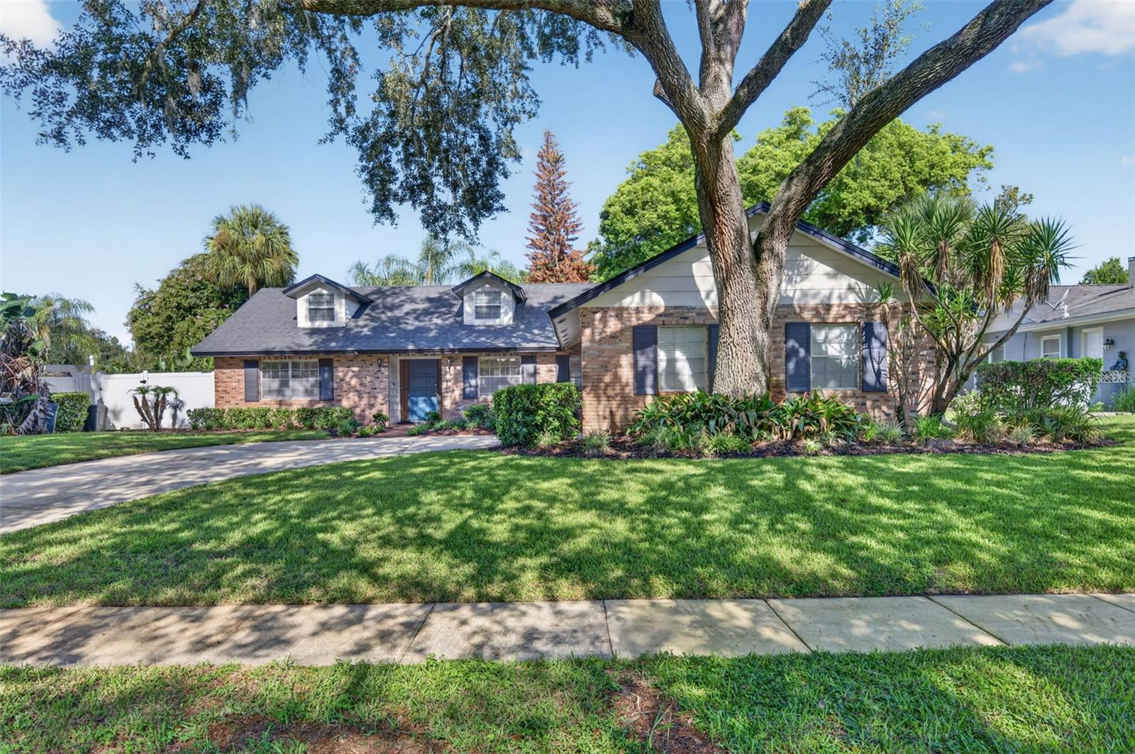 564 BROOKSIDE CIR, MAITLAND, FL