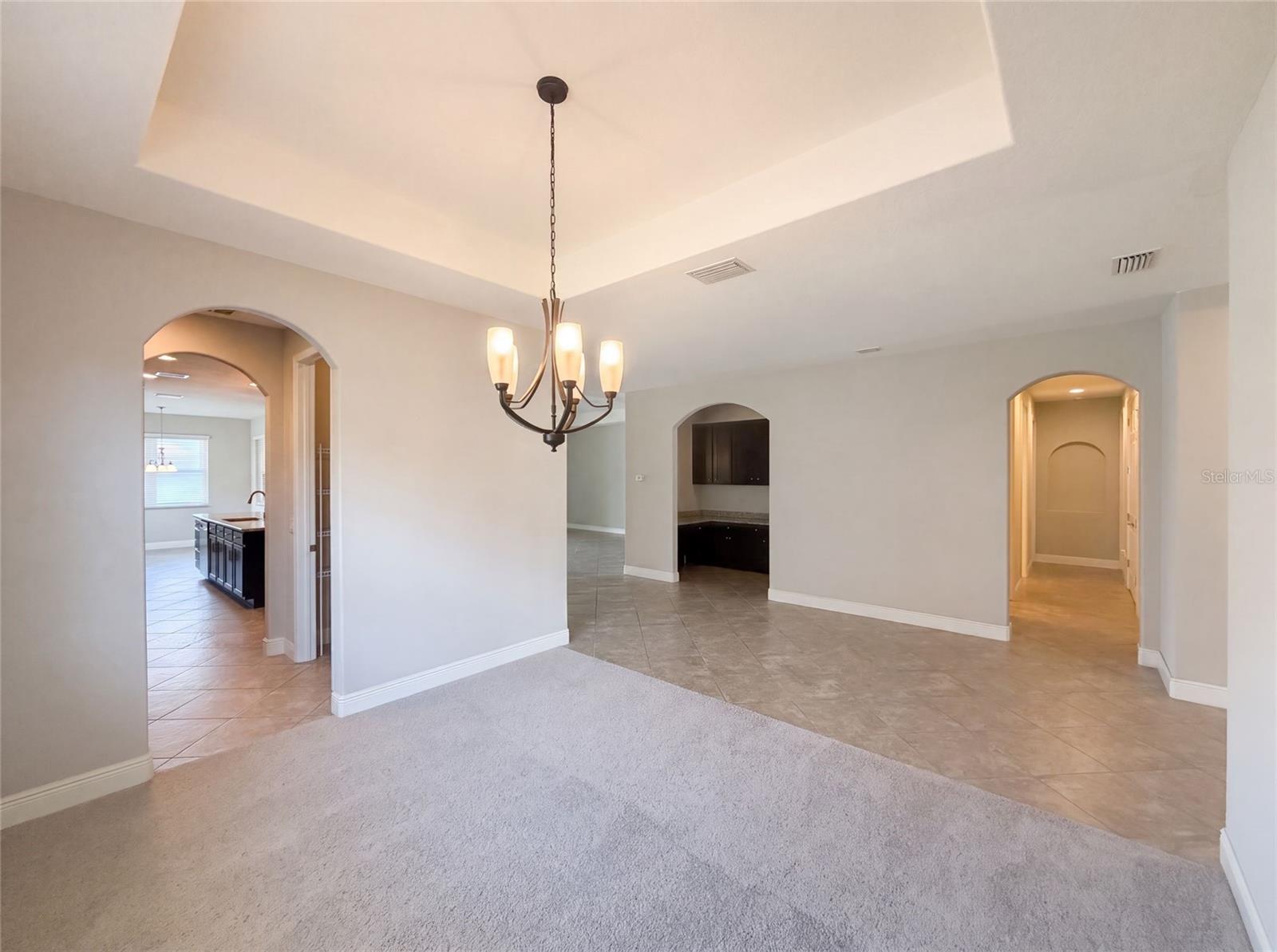 2575 GRAND LAKESIDE DR, PALM HARBOR, FL — photo 11
