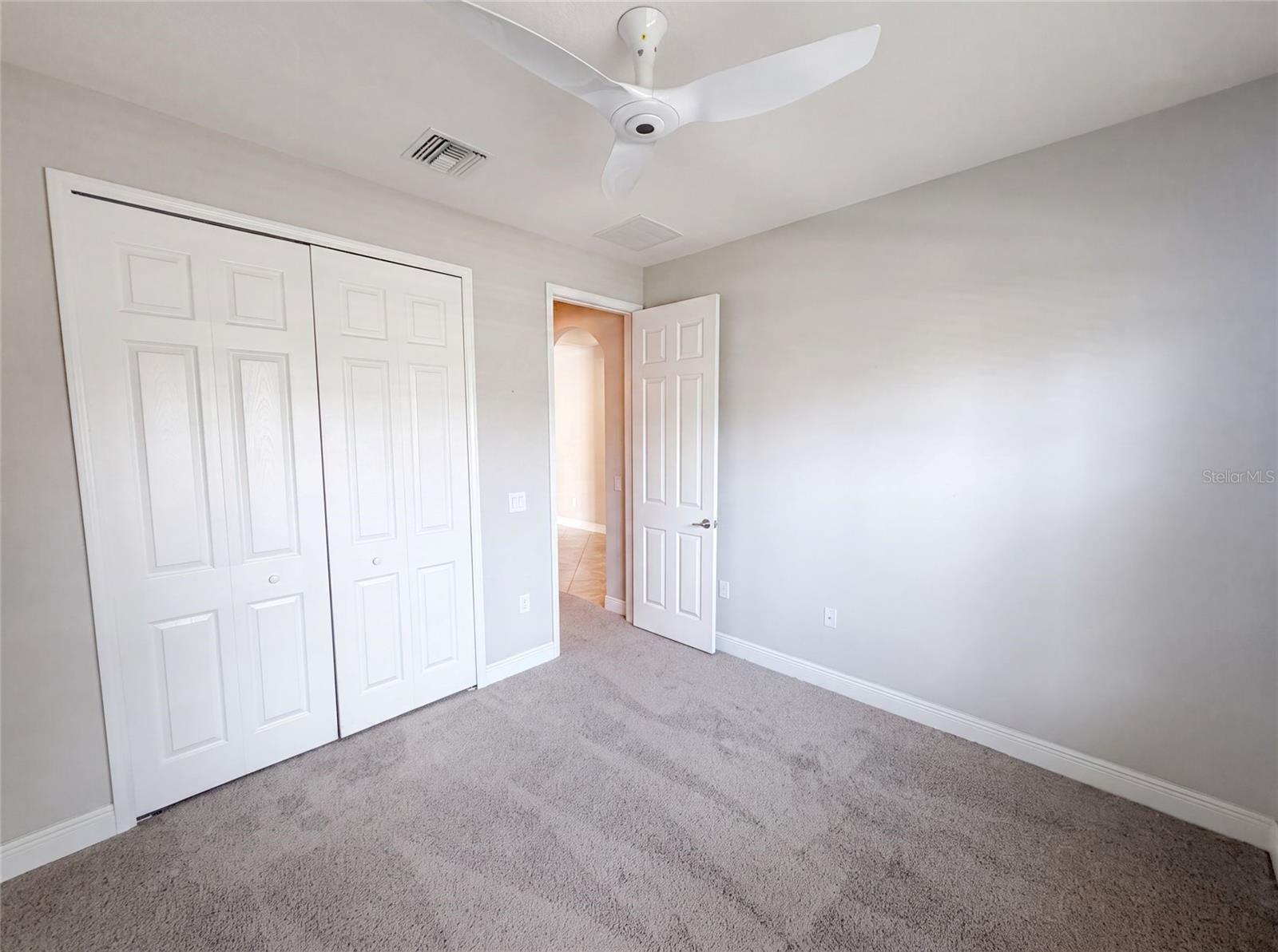 2575 GRAND LAKESIDE DR, PALM HARBOR, FL — photo 14