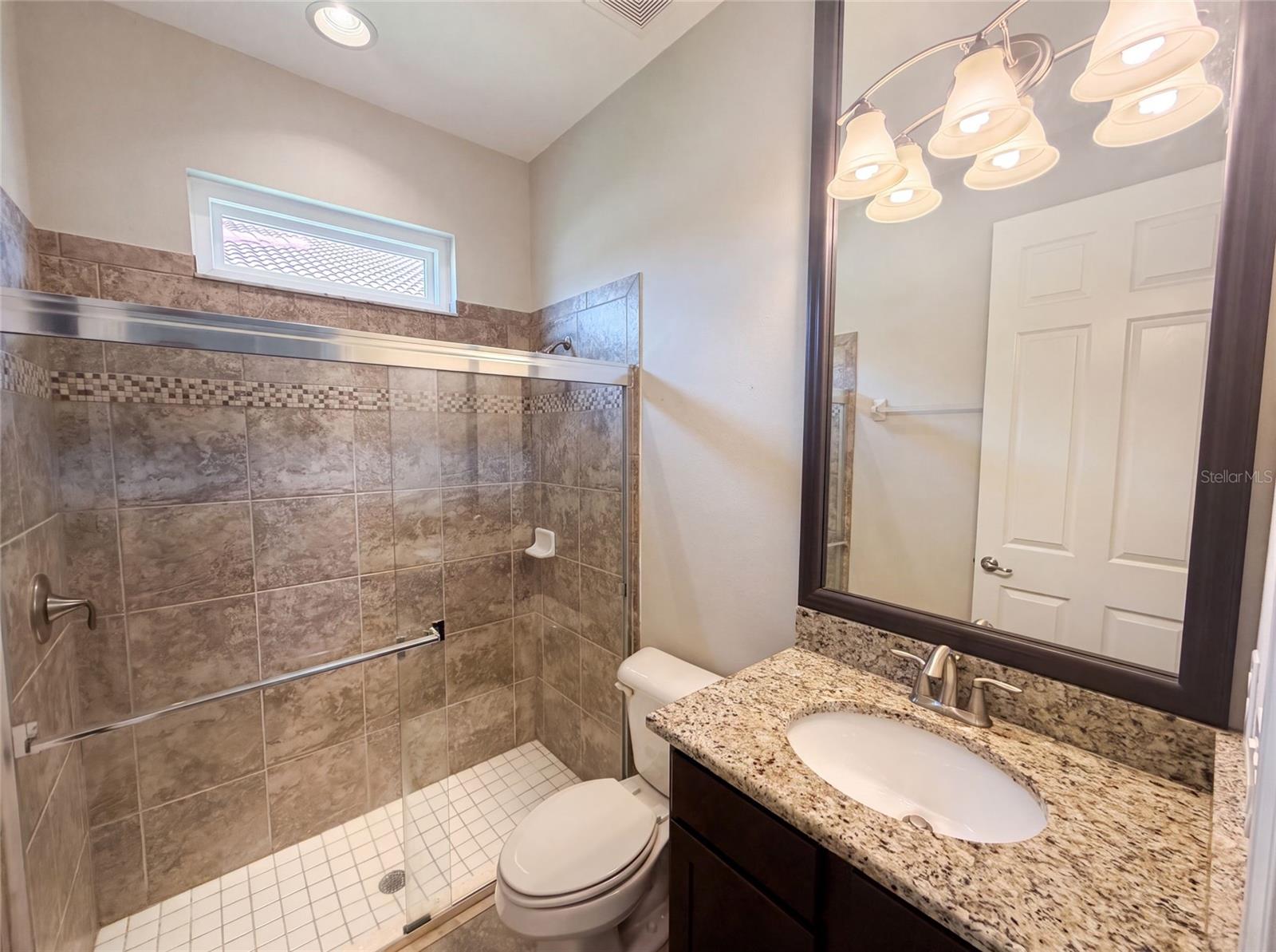 2575 GRAND LAKESIDE DR, PALM HARBOR, FL — photo 20