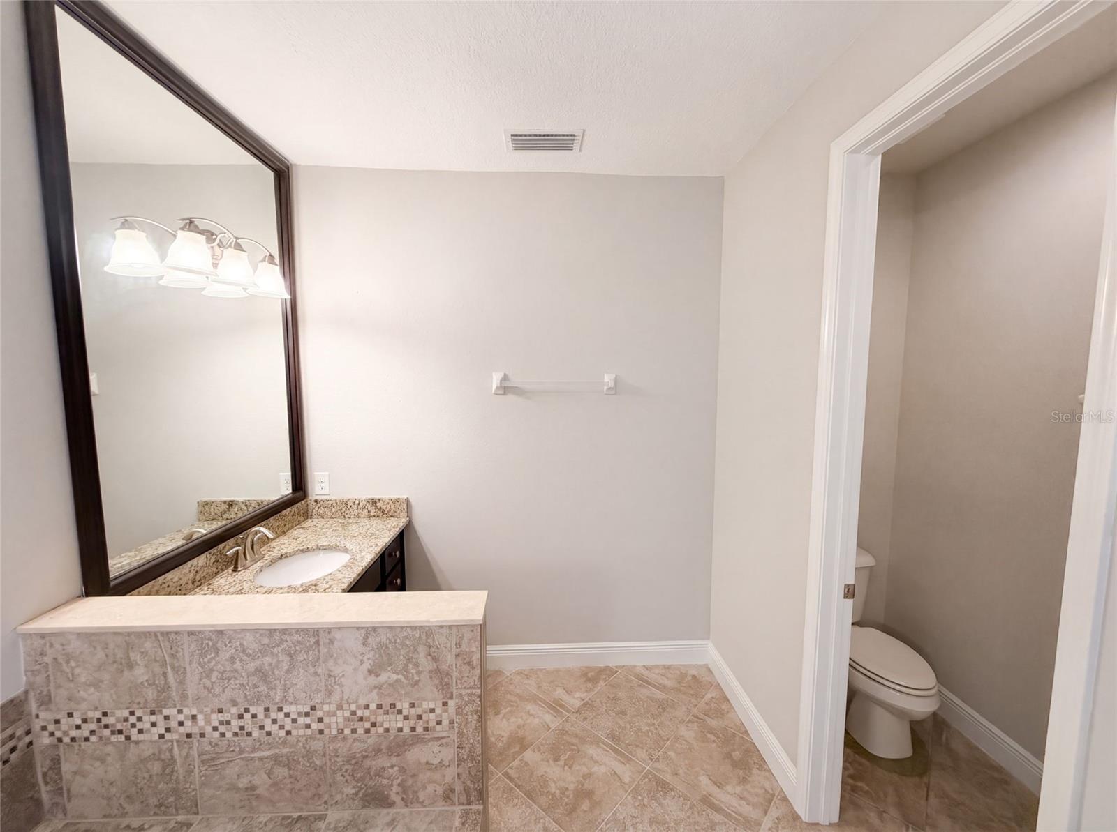 2575 GRAND LAKESIDE DR, PALM HARBOR, FL — photo 28