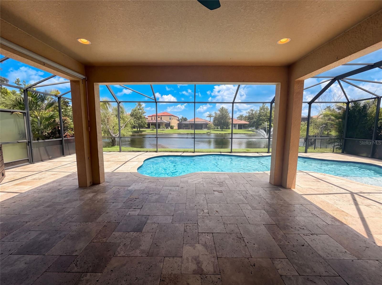 2575 GRAND LAKESIDE DR, PALM HARBOR, FL — photo 39