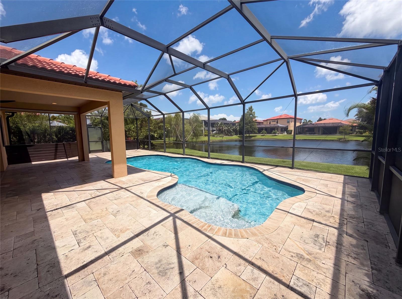 2575 GRAND LAKESIDE DR, PALM HARBOR, FL — photo 3