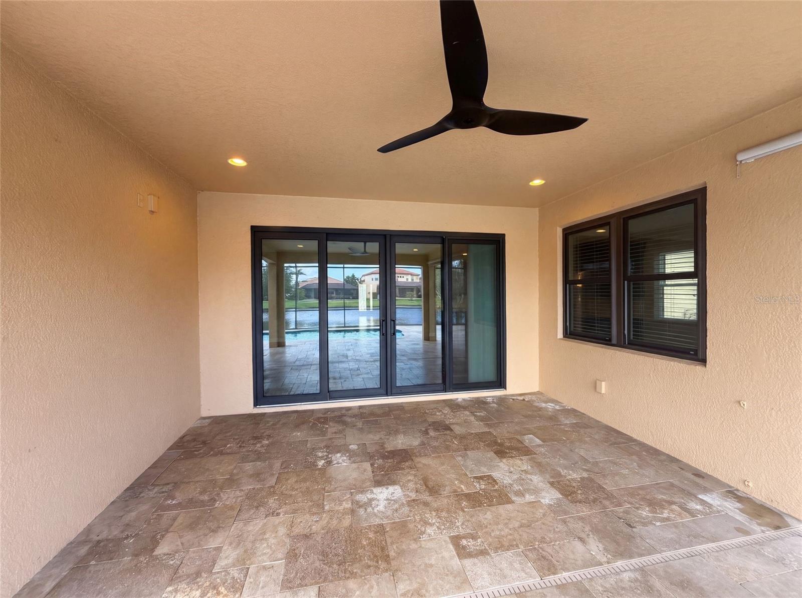 2575 GRAND LAKESIDE DR, PALM HARBOR, FL — photo 36
