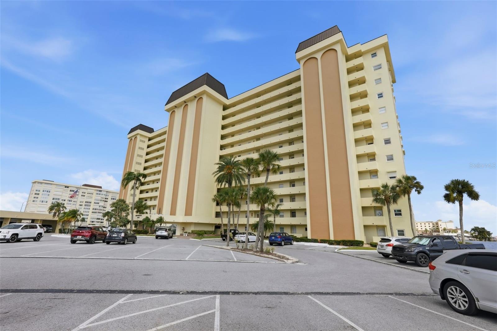 4775 COVE CIR #106, ST PETERSBURG, FL — photo 36