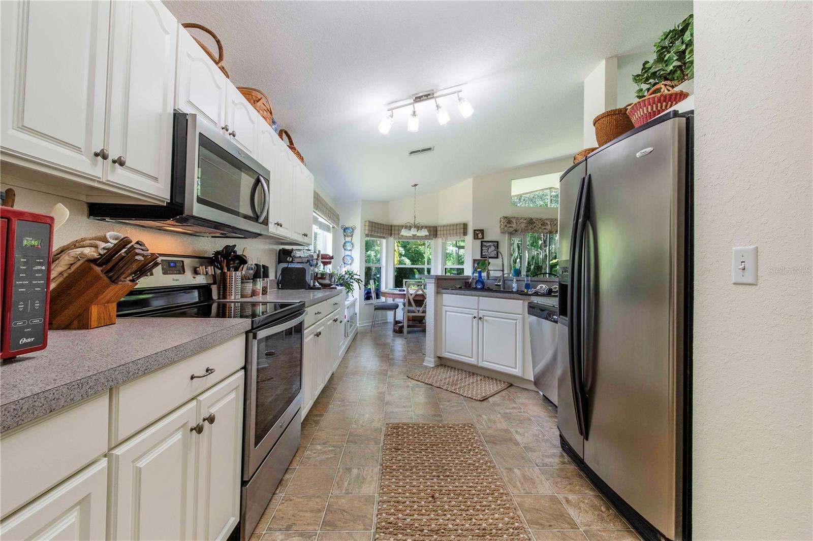 112 MONACO DR, DAVENPORT, FL — photo 9