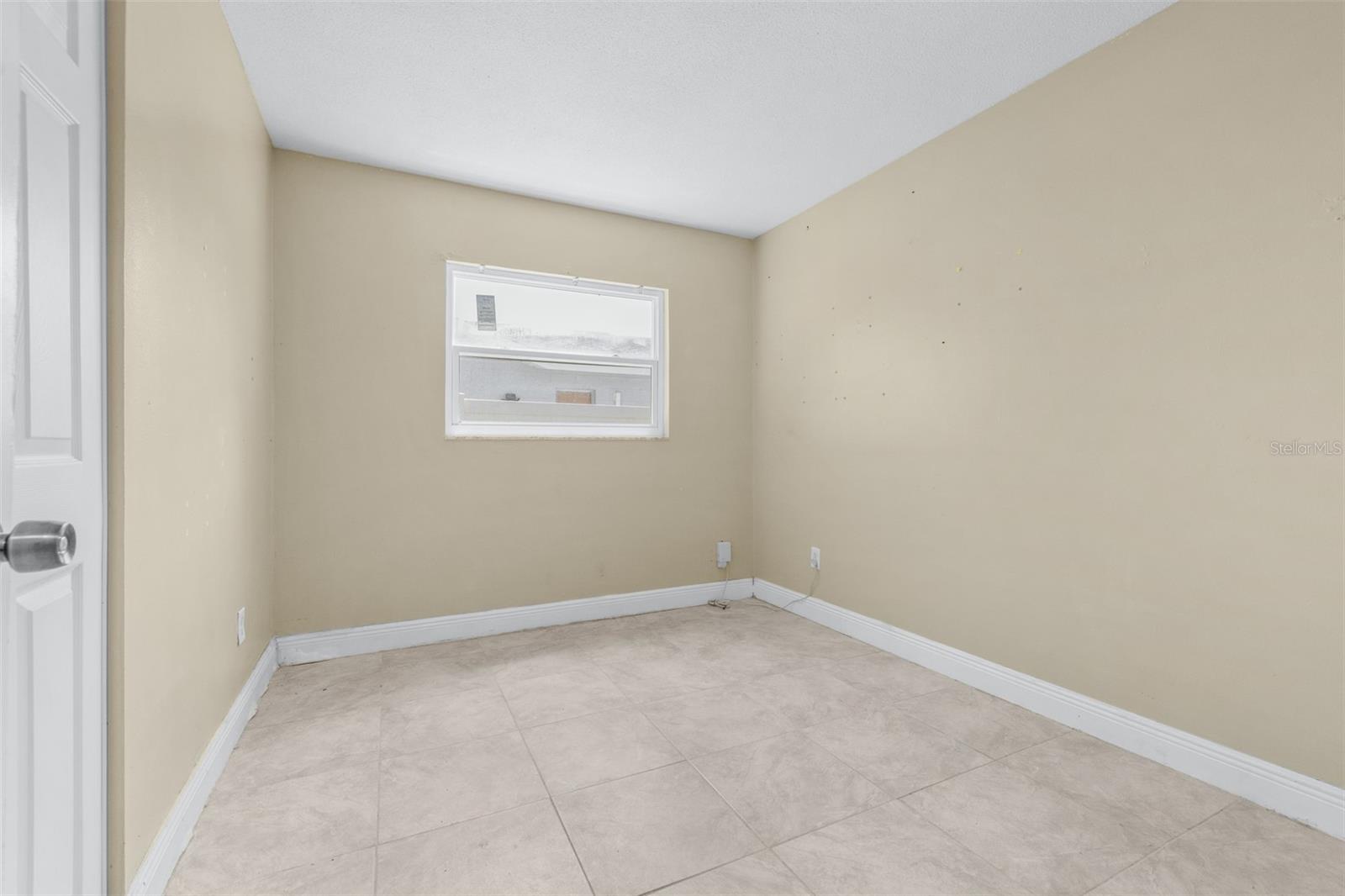 911 W GASTON PL, TAMPA, FL — photo 20