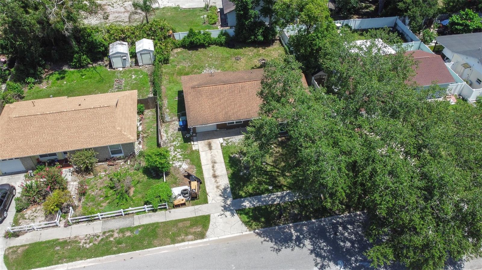 911 W GASTON PL, TAMPA, FL — photo 34
