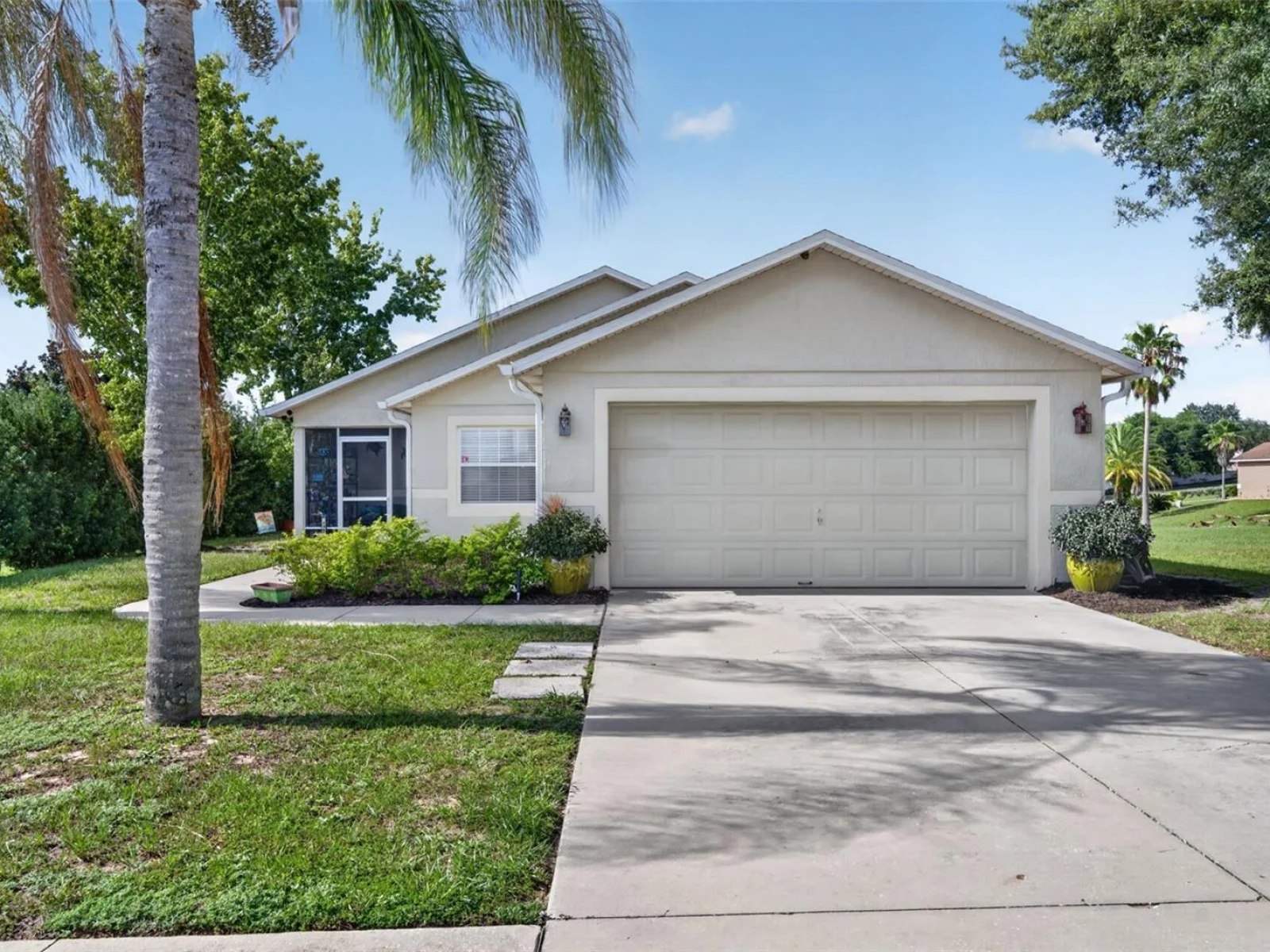 1390 WILLOW CREST DR, CLERMONT, FL — photo 2