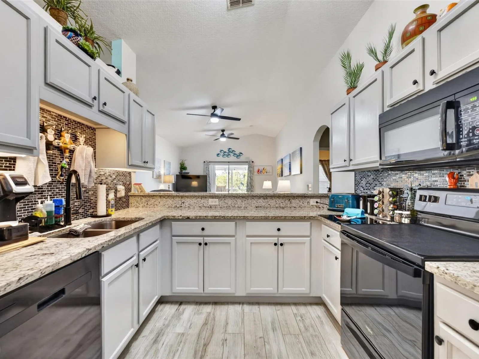 1390 WILLOW CREST DR, CLERMONT, FL — photo 15
