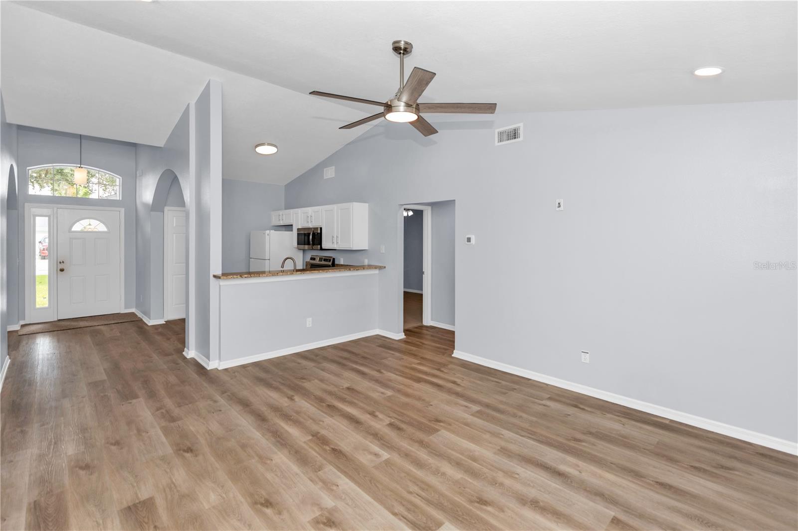 17020 WOODCREST WAY, CLERMONT, FL — photo 5