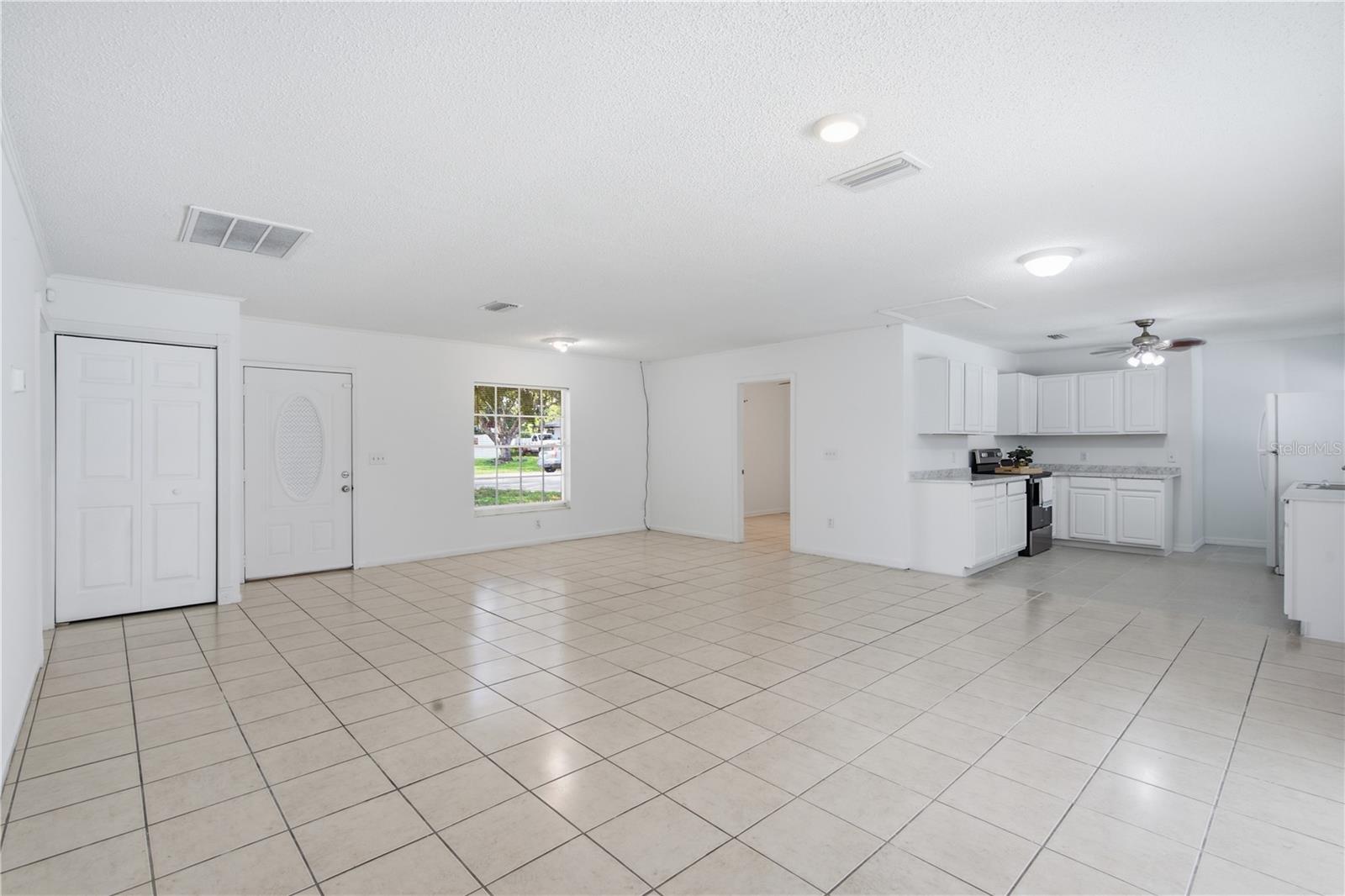 604 ROYAL CREST DR, BRANDON, FL — photo 11