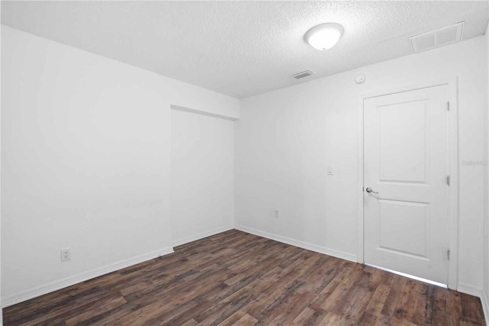 604 ROYAL CREST DR, BRANDON, FL — photo 15