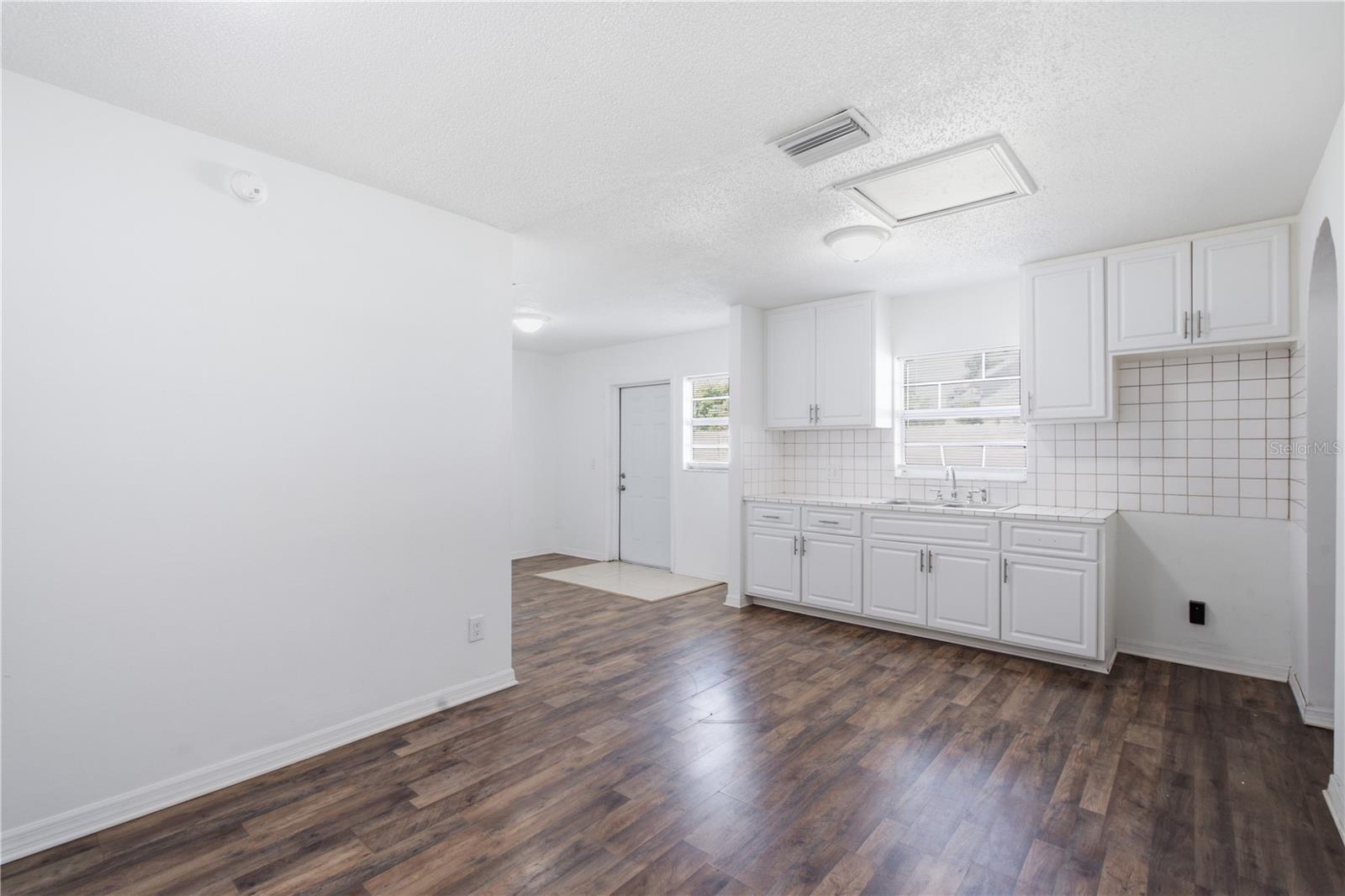 604 ROYAL CREST DR, BRANDON, FL — photo 23