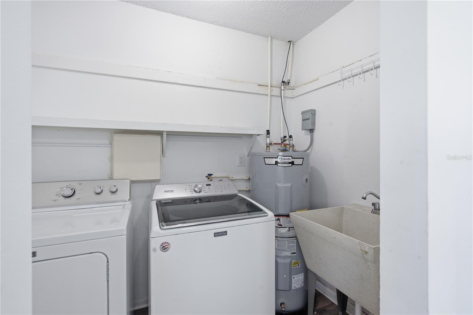 604 ROYAL CREST DR, BRANDON, FL — photo 28
