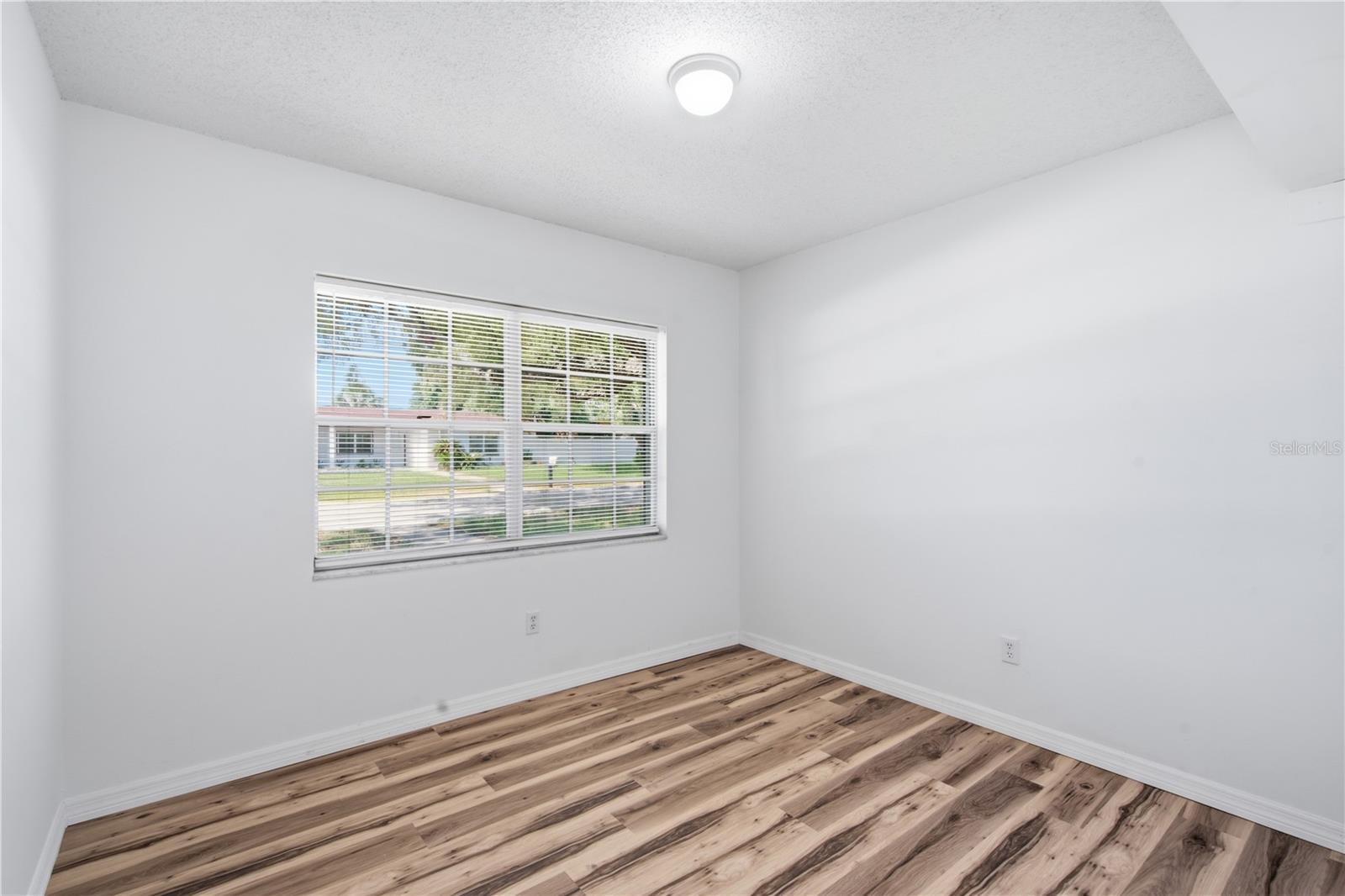 604 ROYAL CREST DR, BRANDON, FL — photo 32