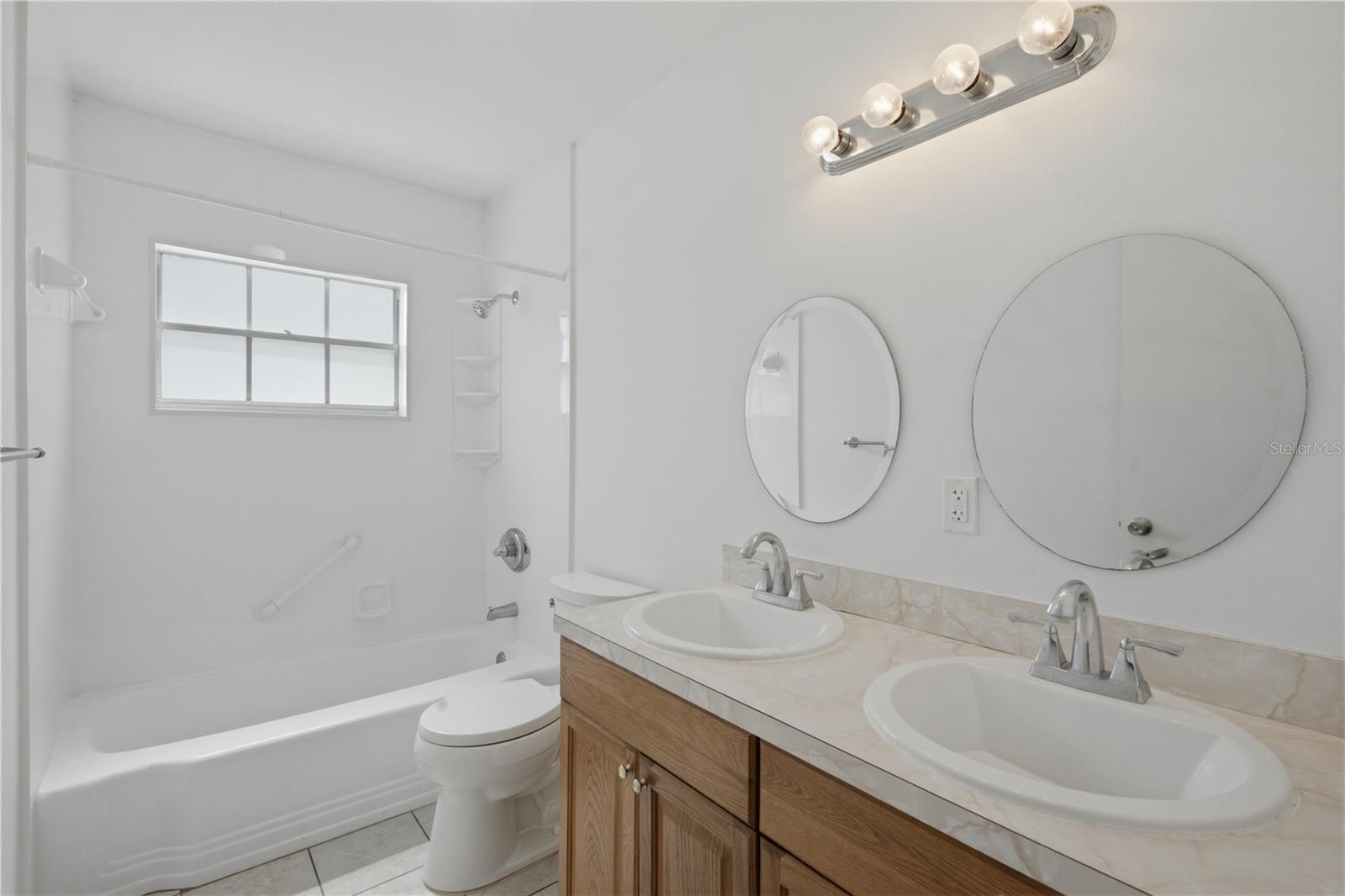 604 ROYAL CREST DR, BRANDON, FL — photo 37