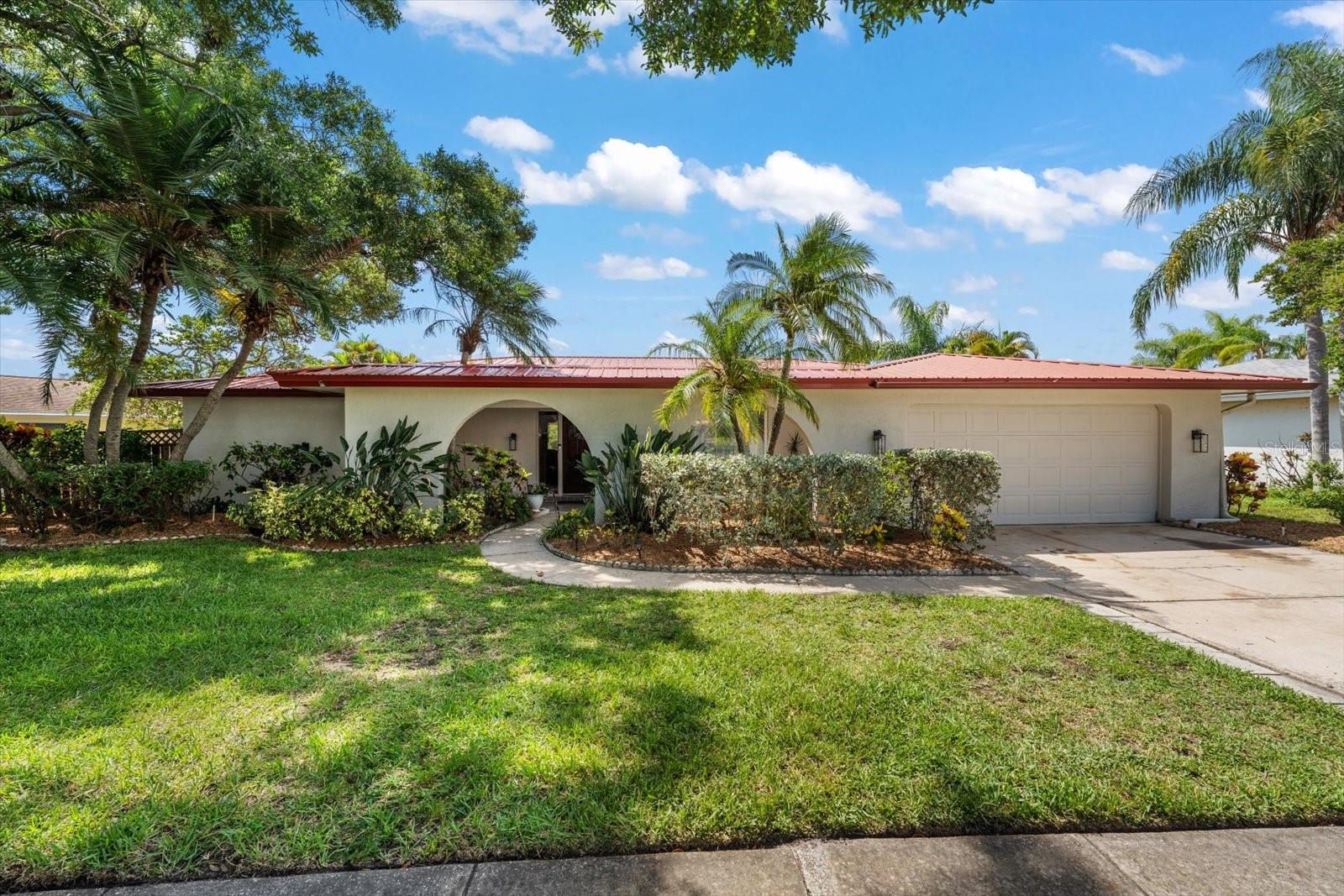 2126 EGRET DR, CLEARWATER, FL
