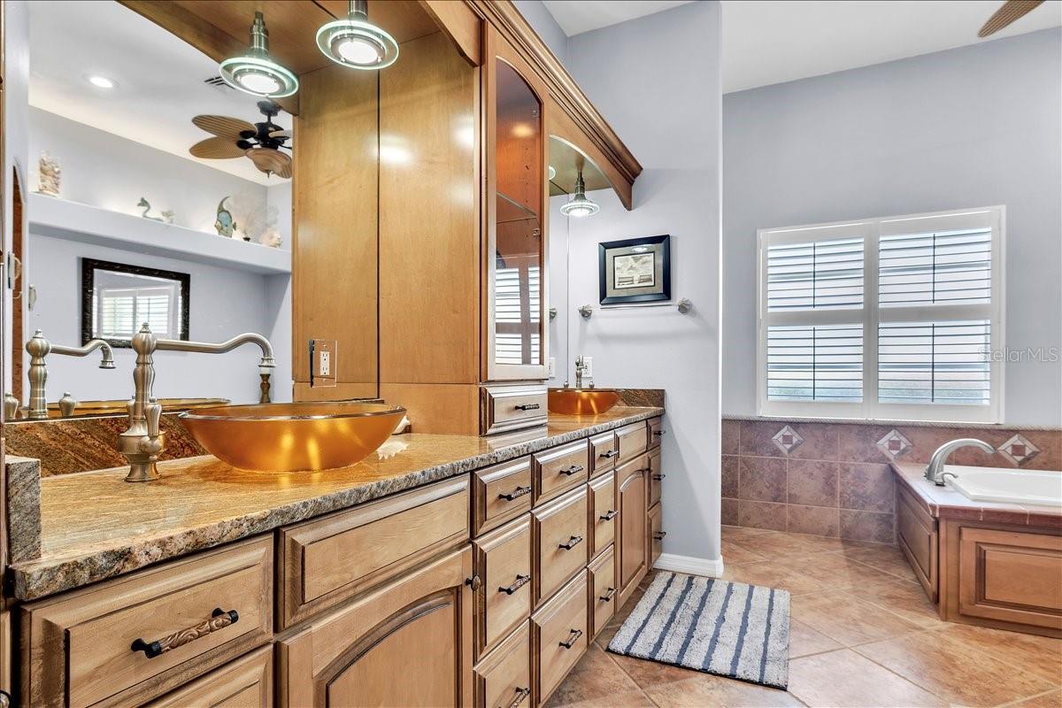 373 EDEN DR, ENGLEWOOD, FL — photo 26