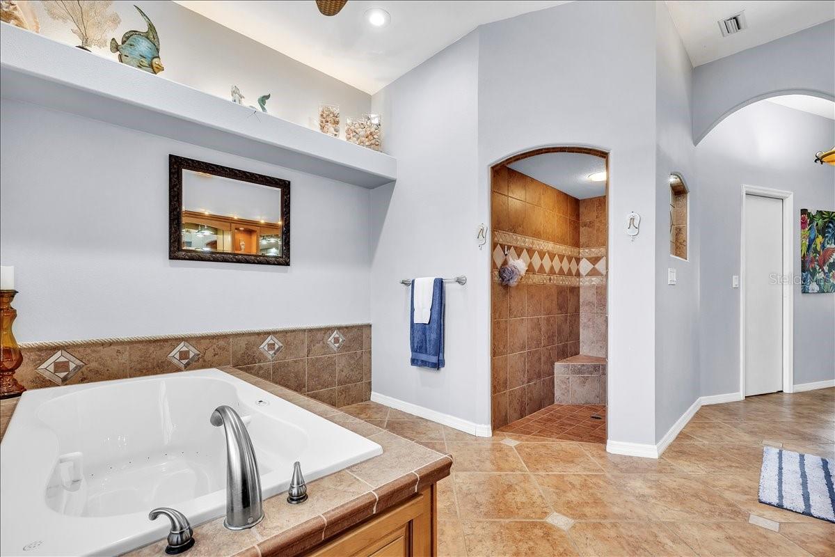 373 EDEN DR, ENGLEWOOD, FL — photo 28