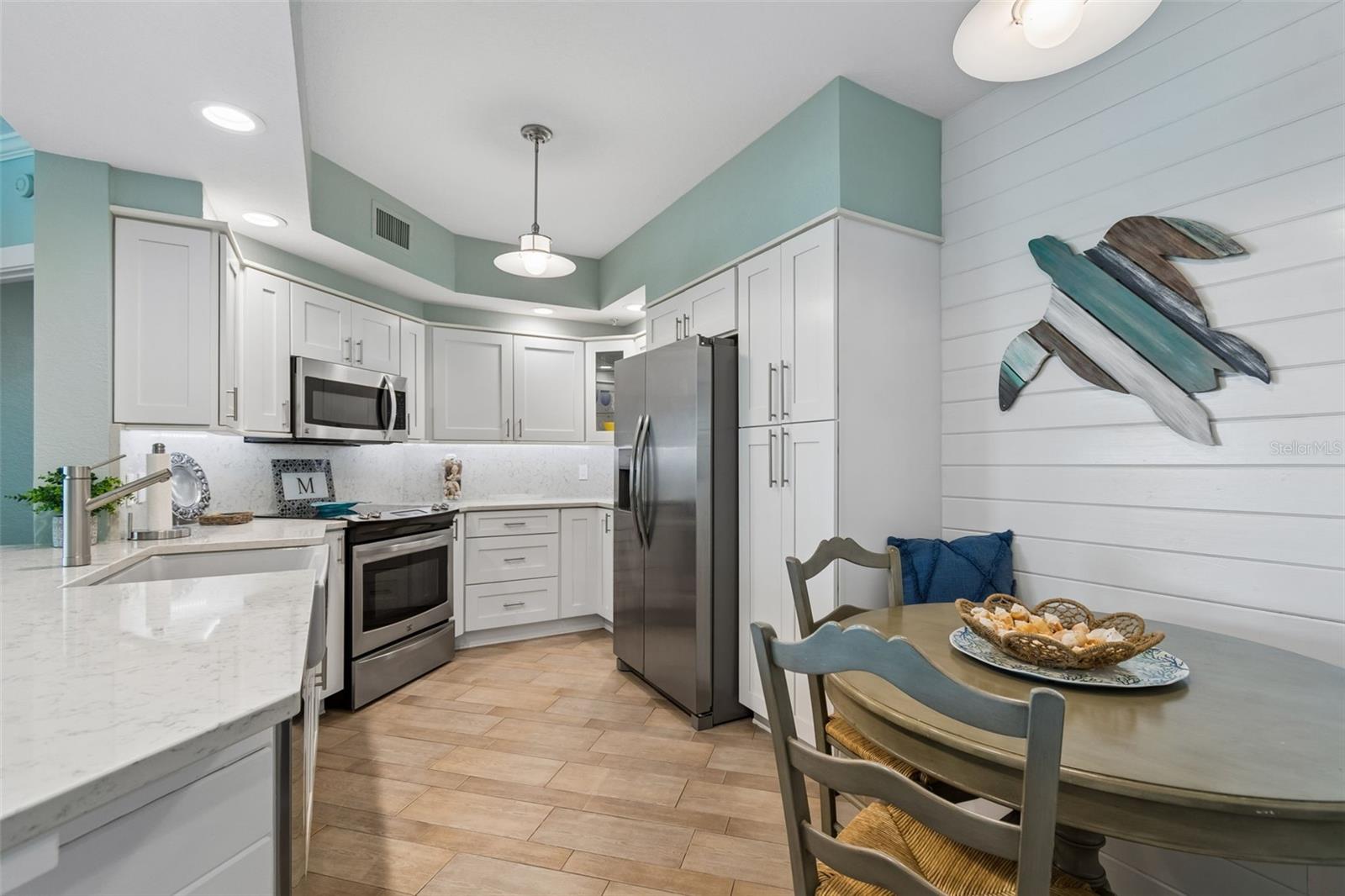 1170 GULF BLVD #403, CLEARWATER BEACH, FL — photo 16