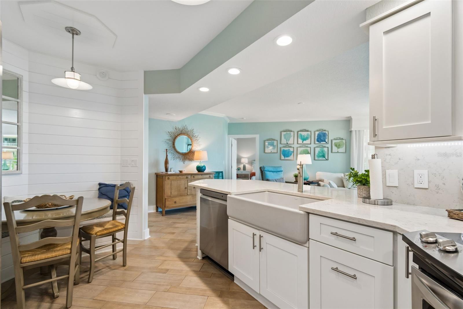 1170 GULF BLVD #403, CLEARWATER BEACH, FL — photo 19