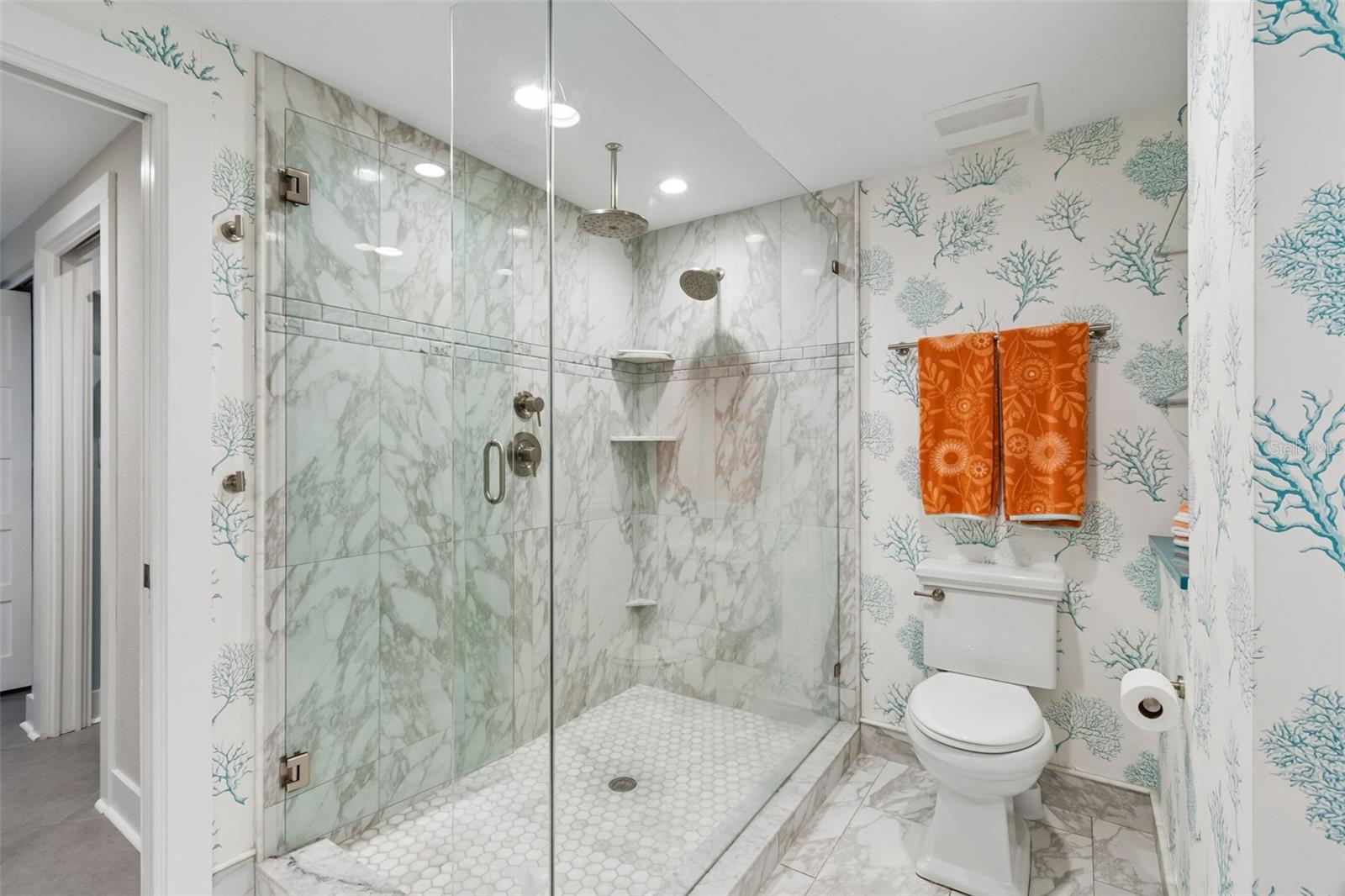 1170 GULF BLVD #403, CLEARWATER BEACH, FL — photo 36