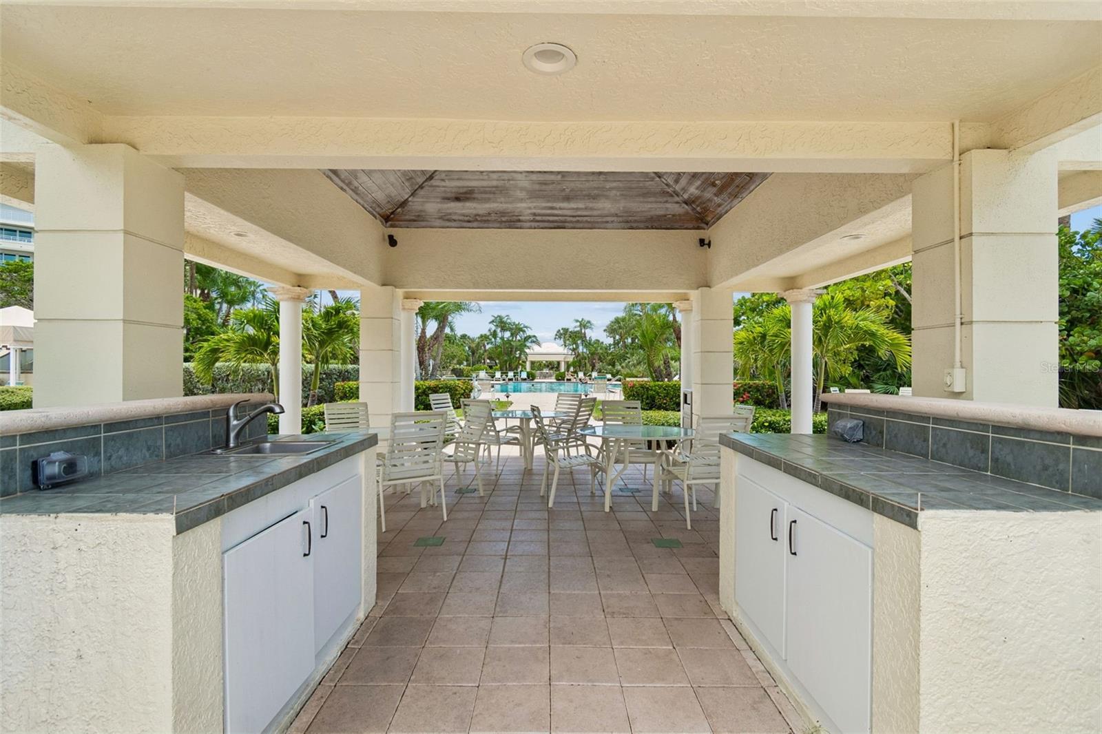 1170 GULF BLVD #403, CLEARWATER BEACH, FL — photo 76