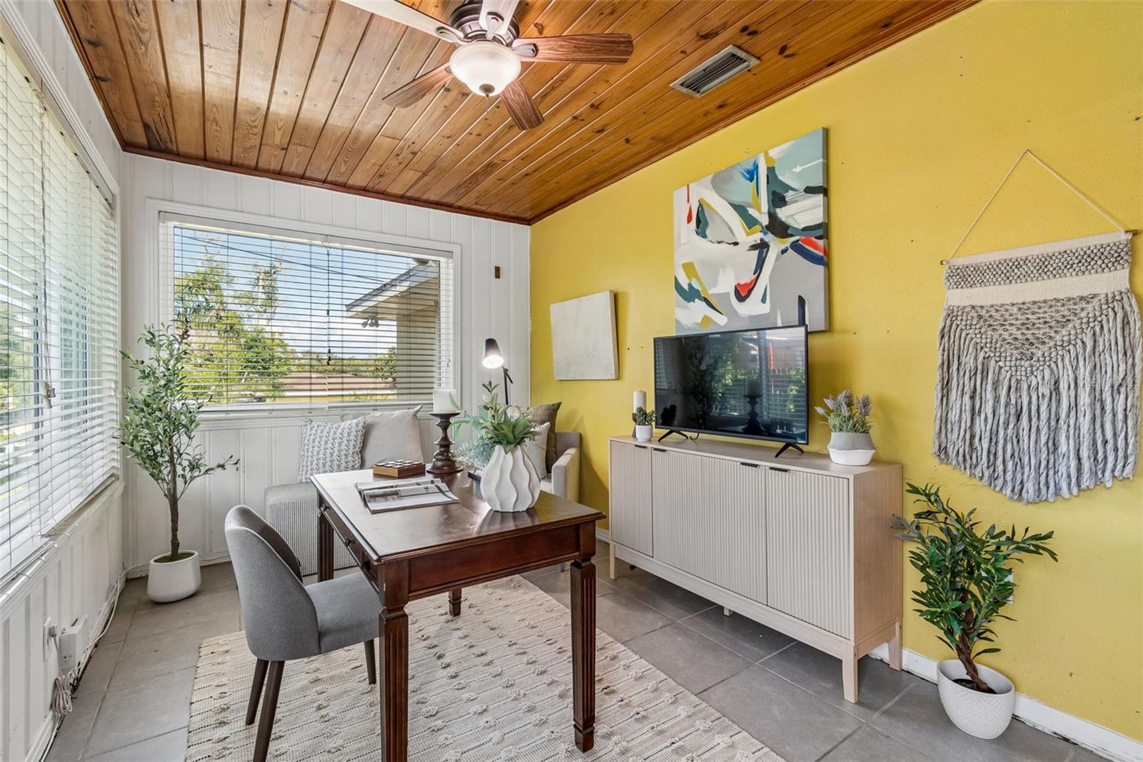302 DEER PARK AVE, TAMPA, FL — photo 36