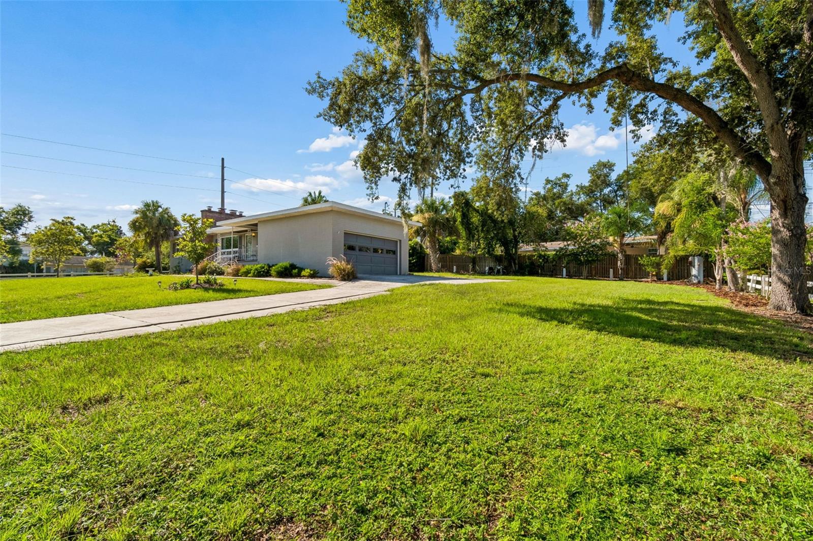302 DEER PARK AVE, TAMPA, FL — photo 43
