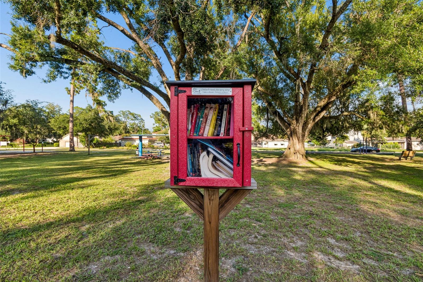 302 DEER PARK AVE, TAMPA, FL — photo 53