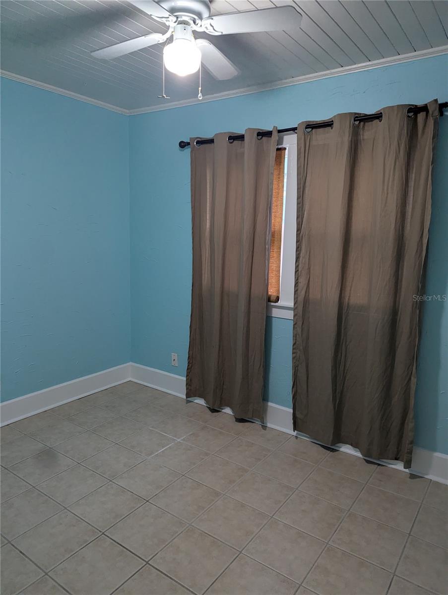 2251 7TH AVE N, ST PETERSBURG, FL — photo 3