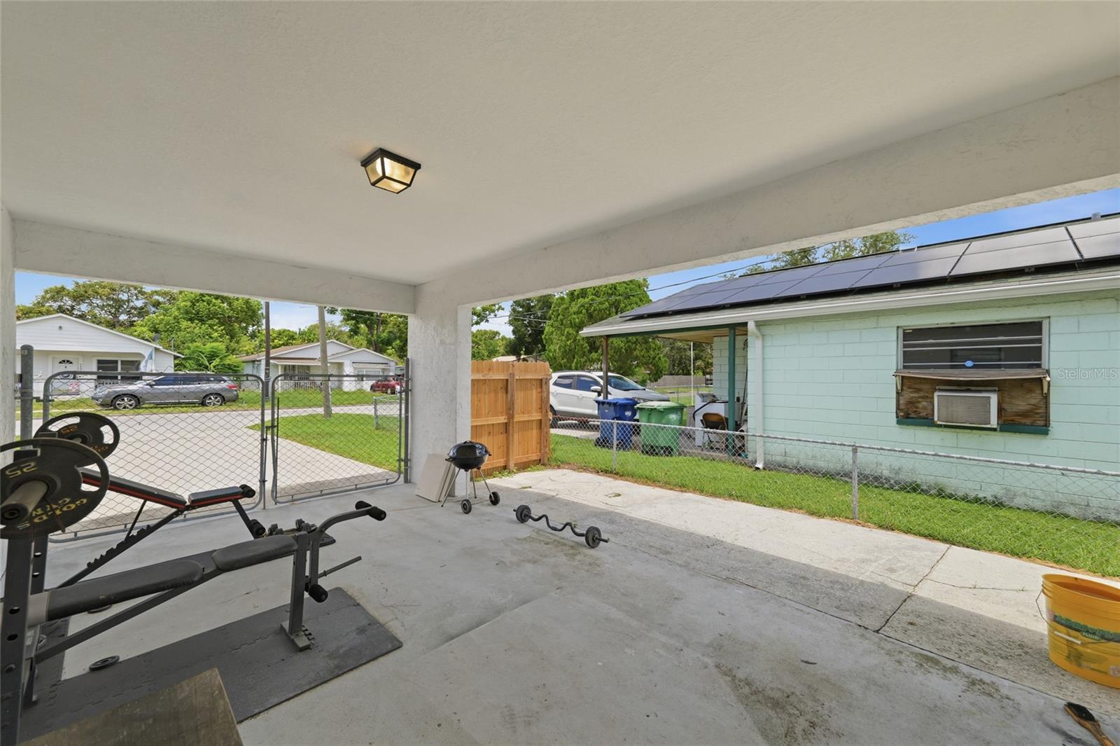 9407 N 21ST ST, TAMPA, FL — photo 23