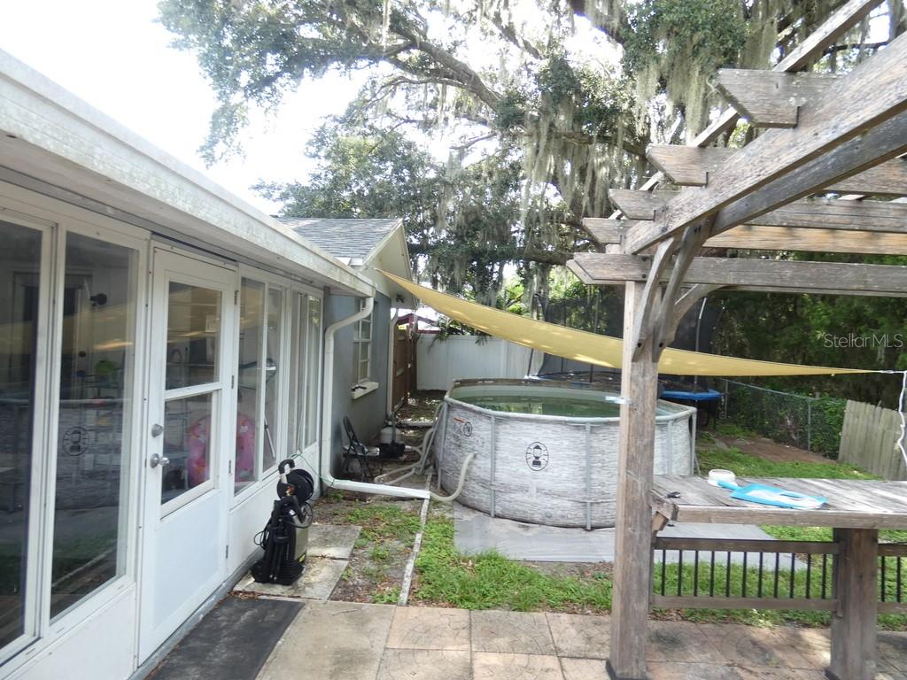 6705 ALBEMARLE PKWY, NEW PORT RICHEY, FL — photo 47